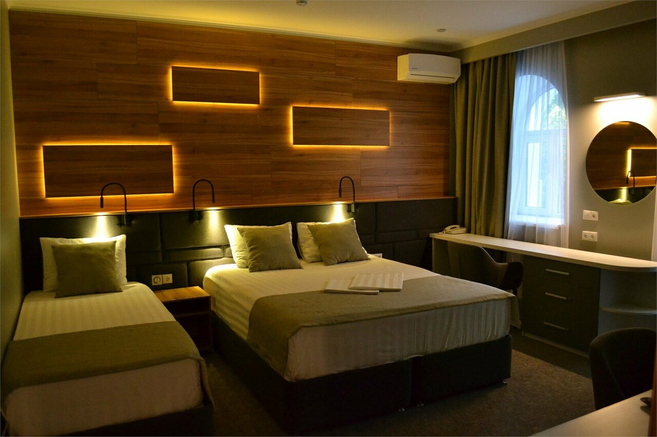 Гостиница Шертон Ростов-на-Дону