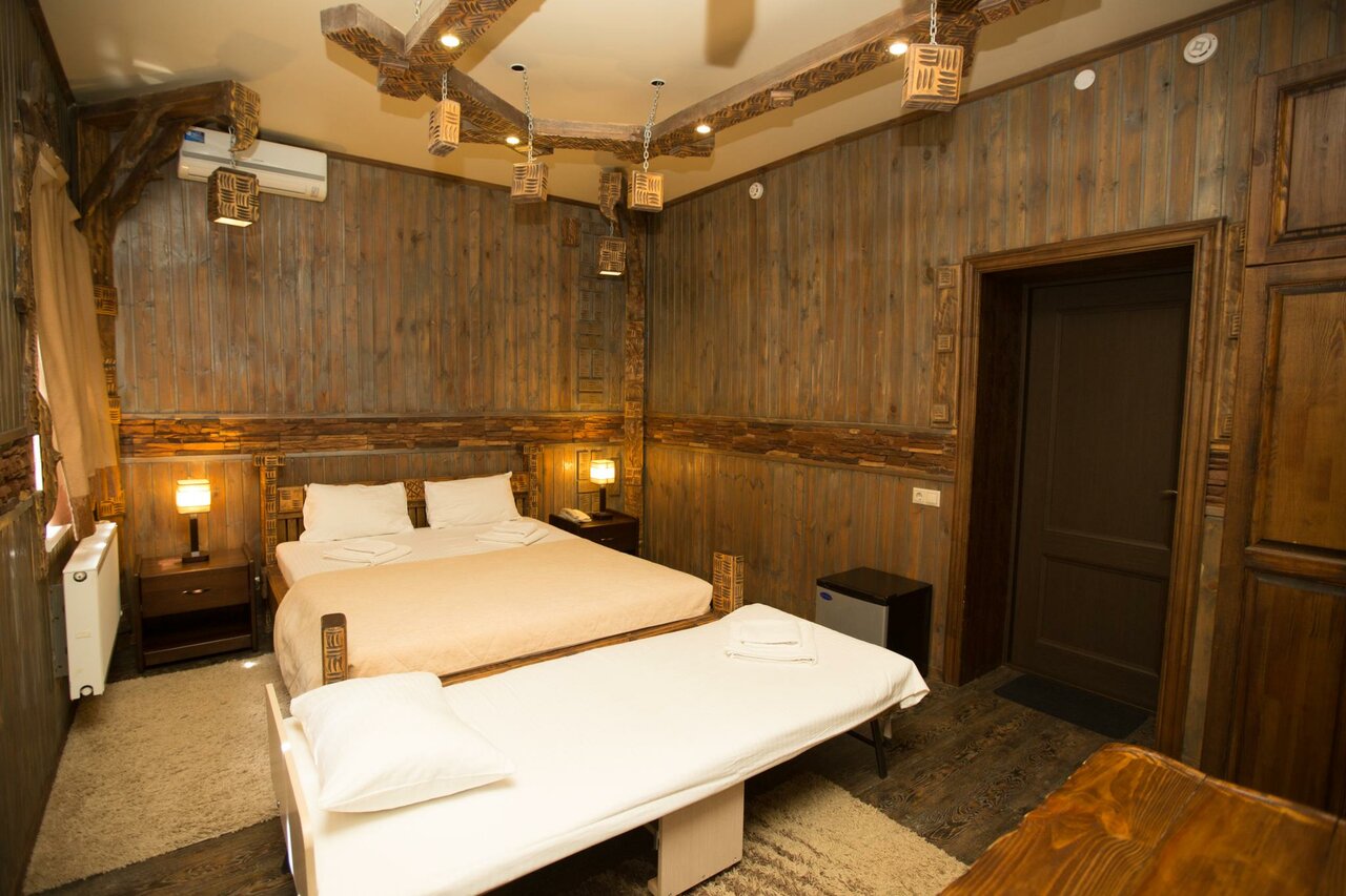 Гостиница Шертон Ростов-на-Дону