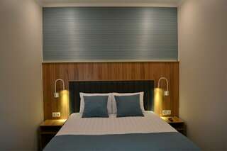 Гостиница Шертон Ростов-на-Дону Семейный Люкс-1