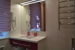 Гостиница Шертон Ростов-на-Дону Семейный Люкс-6