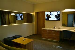 Гостиница Шертон Ростов-на-Дону Семейный Люкс-2